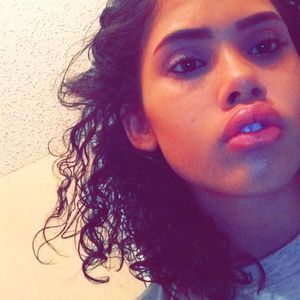 Meet your Posher, Hailey